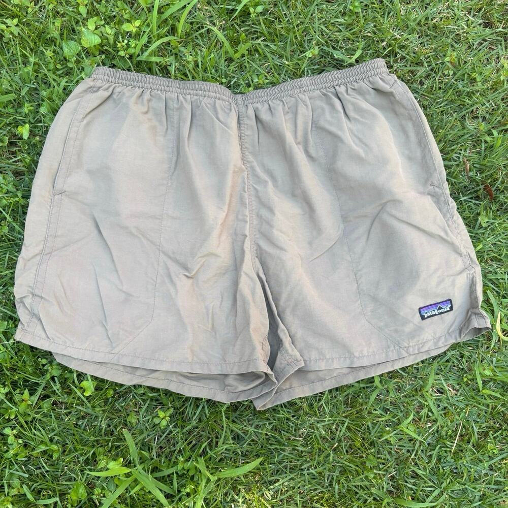 Men’s Patagonia Baggies sz XL